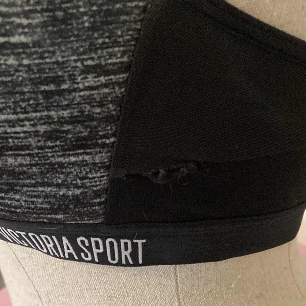 Sports bra - Picture 3 of 6
